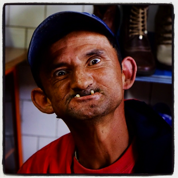 Santiago Escobar Dispositivos Moviles